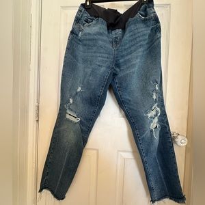 Old navy maternity jeans, full panel